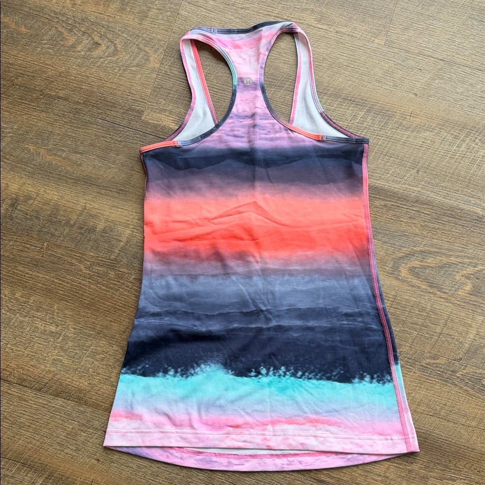 Lululemon Beachscape Cool Racerback - Picture 2 of 6